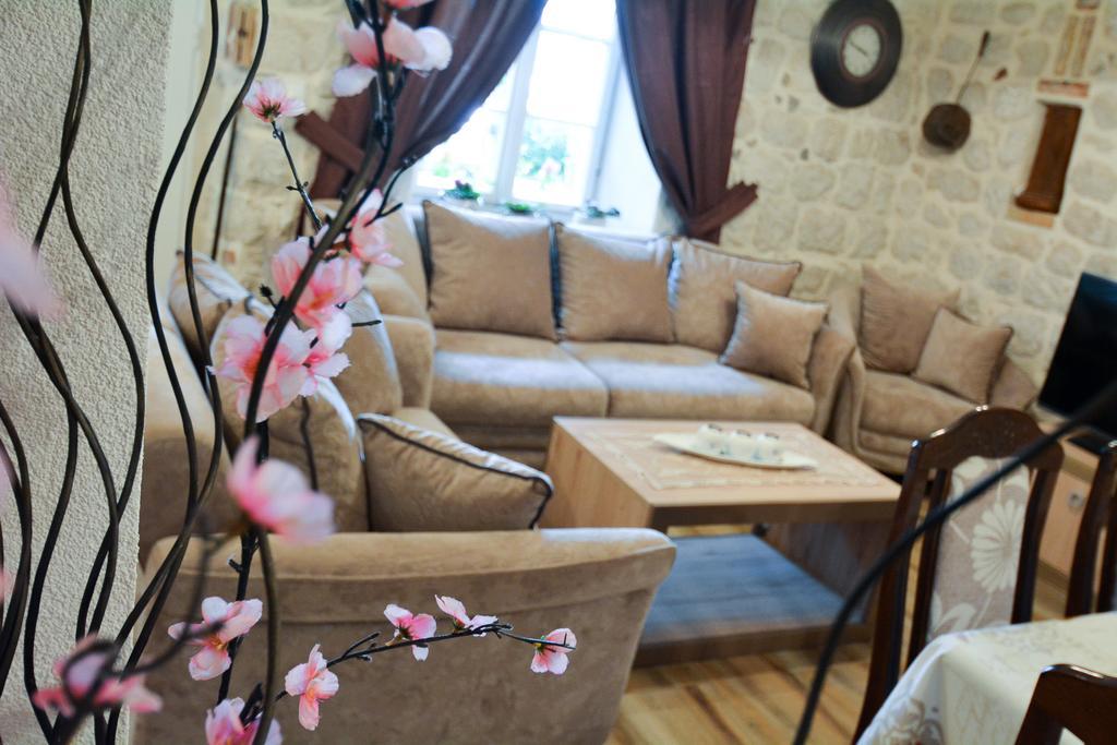 פראסט Apartments Krivokapic מראה חיצוני תמונה